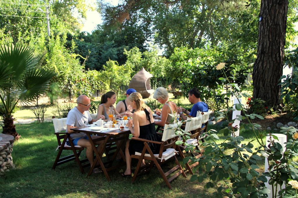 Defne Pension Çıralı Extérieur photo
